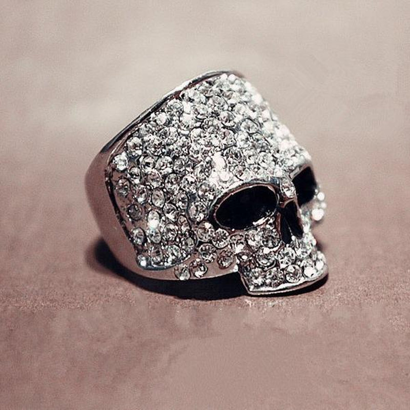 Personality Hip Hop Men'S and Women'S AAA Zircon Skeleton Ring Fashion Gold Plated Rock Street Men'S and Women'S Party Jewelry CZ Smoking Skull Stainless Steel Ring